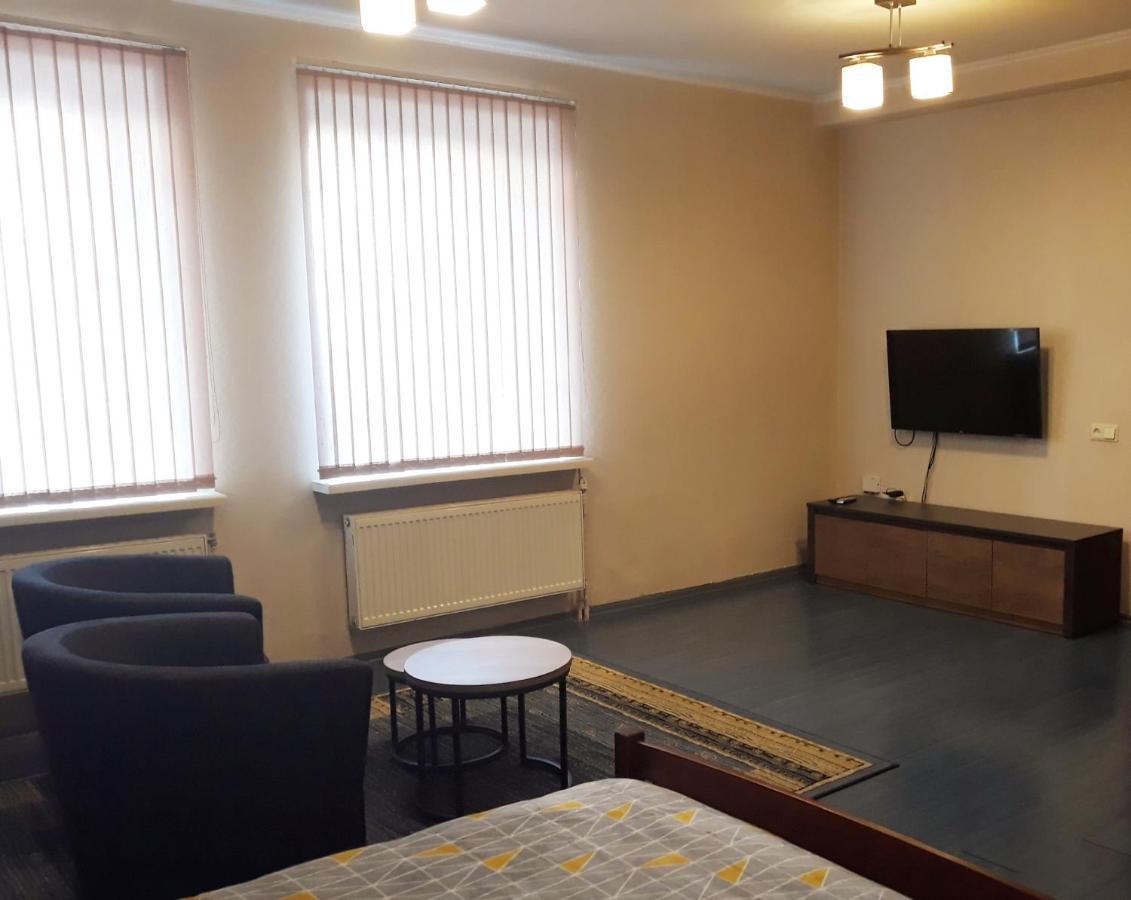 Town Center Studio Apartment Daugavpils Kültér fotó